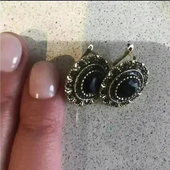 Boho Black Crystal Vintage Earrings - Picture 6 of 11